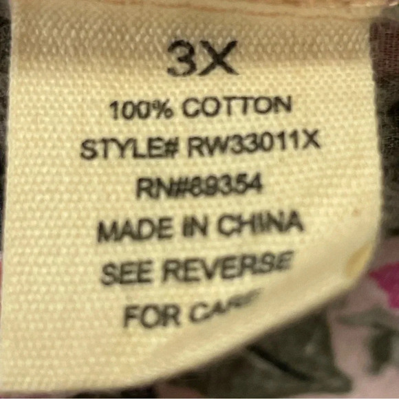 NO COMMENT x FOREVER 21 Plus Size Floral Off the‎ Shoulder Top - Picture 9 of 10